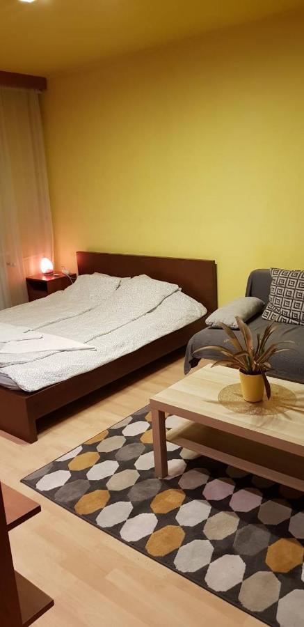 Obuda Apartment Budapest Esterno foto